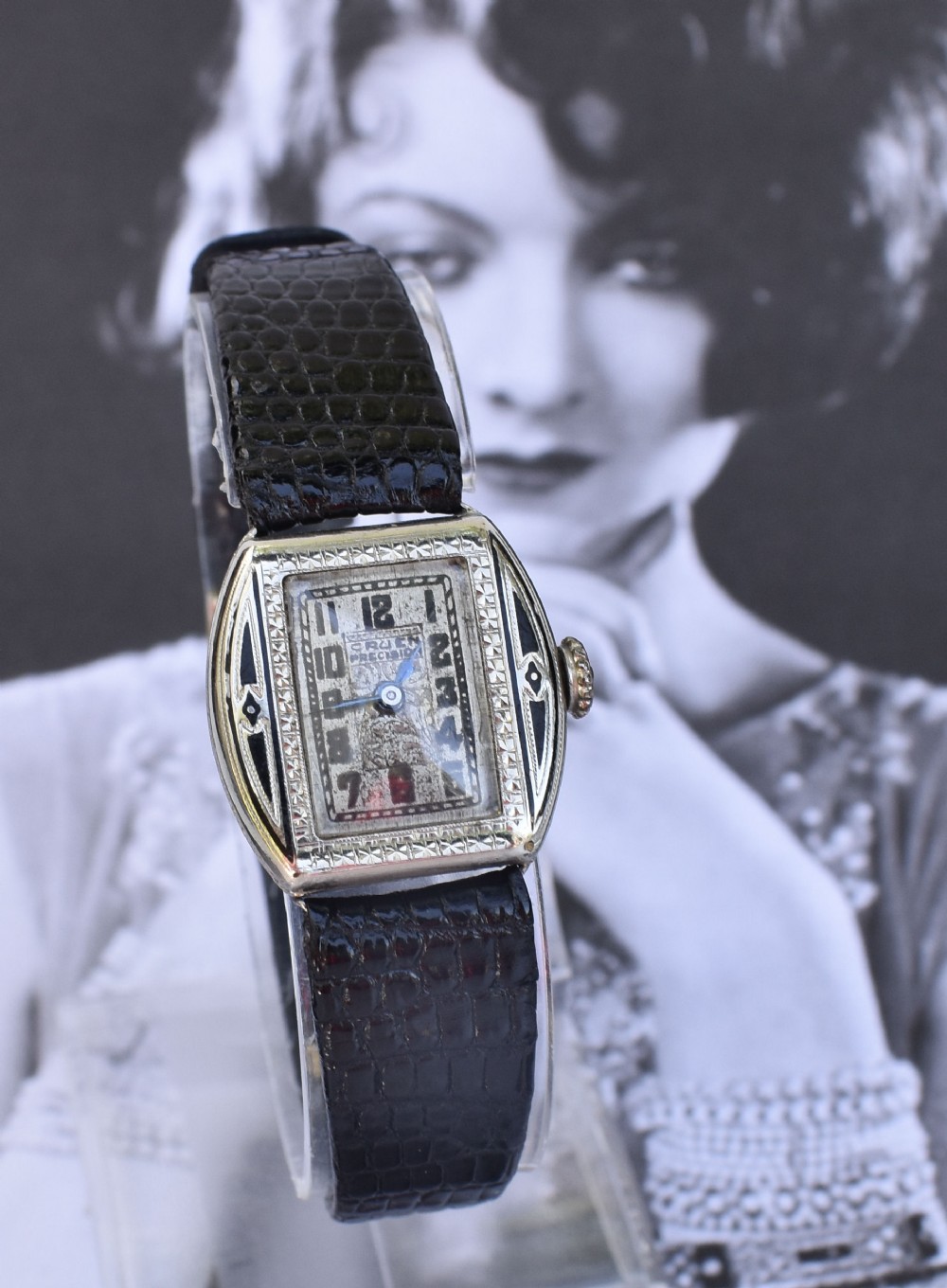 art deco ladies manual watch by gruen c1929